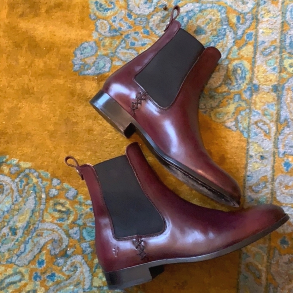 Frye Chelsea Melissa Stitch Boots